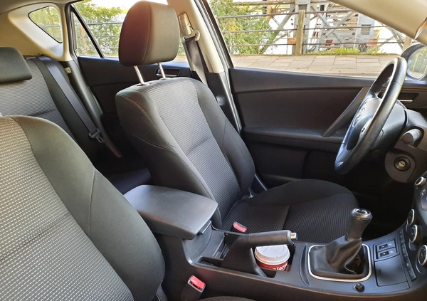Mazda 3 cena 29900 przebieg: 64400, rok produkcji 2012 z Płock małe 301